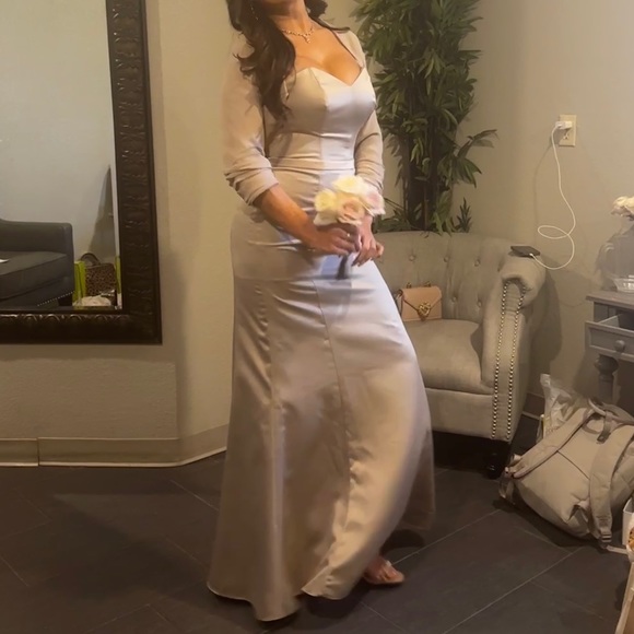 Sorella Vita 9166 Bridesmaid Dress - Picture 2 of 3